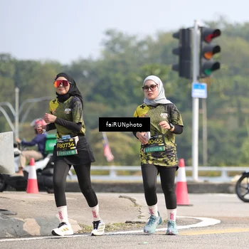 Runner Photo 6630922