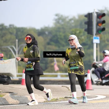 Runner Photo 6631011