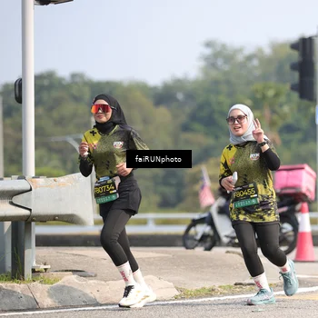 Runner Photo 6631012