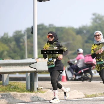 Runner Photo 6631014