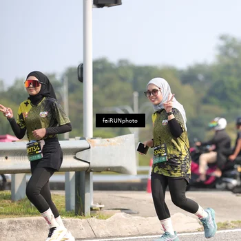 Runner Photo 6631123
