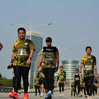 Runner Photo 6631353