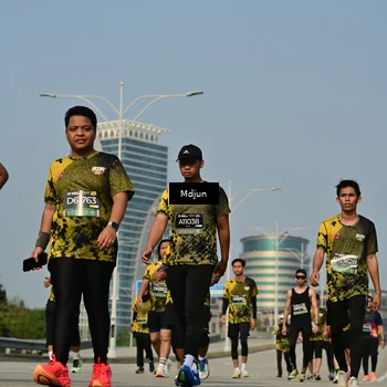 Runner Photo 6631356