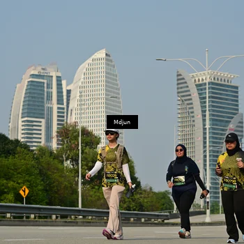 Runner Photo 6631654