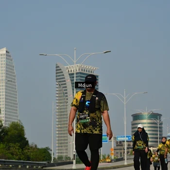 Runner Photo 6631873