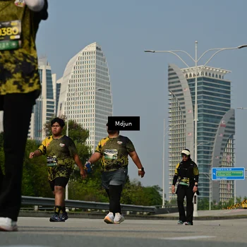 Runner Photo 6631943