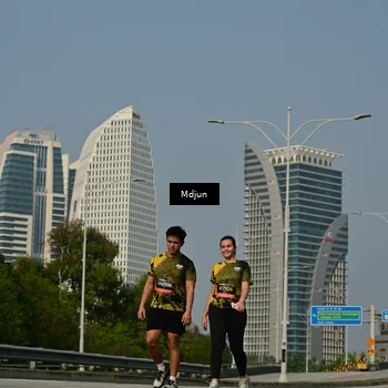 Runner Photo 6632002