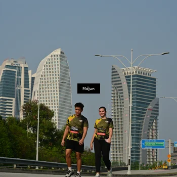 Runner Photo 6632003