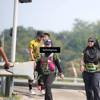 Runner Photo 6632019