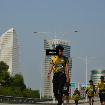 Runner Photo 6632030