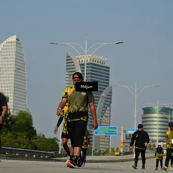 Runner Photo 6632040