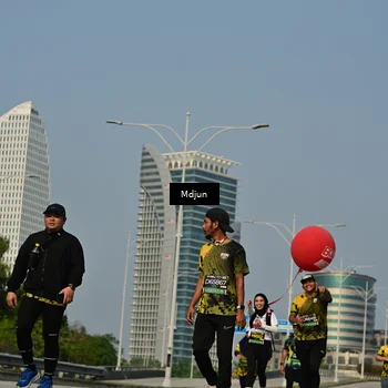 Runner Photo 6632060
