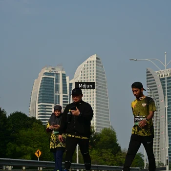 Runner Photo 6632067