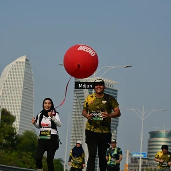 Runner Photo 6632068