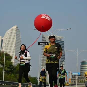 Runner Photo 6632073