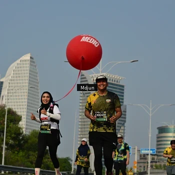 Runner Photo 6632074