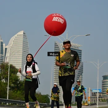 Runner Photo 6632075