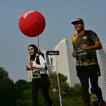 Runner Photo 6632084