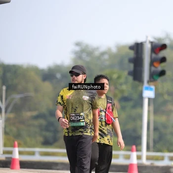 Runner Photo 6632118
