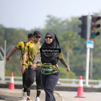 Runner Photo 6632119