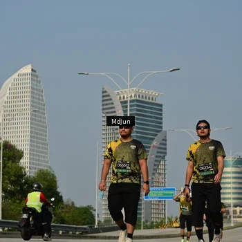 Runner Photo 6632143