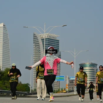 Runner Photo 6632145