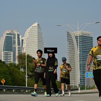 Runner Photo 6632187