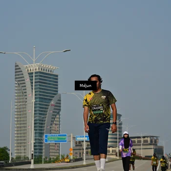 Runner Photo 6632197
