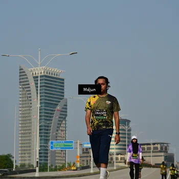 Runner Photo 6632209