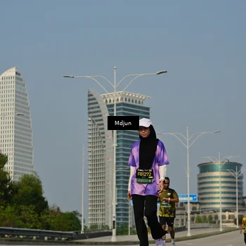 Runner Photo 6632216