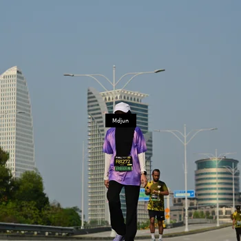 Runner Photo 6632223