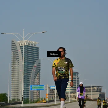 Runner Photo 6632259