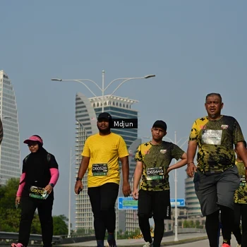 Runner Photo 6632274