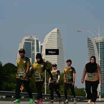 Runner Photo 6632275