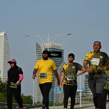 Runner Photo 6632278
