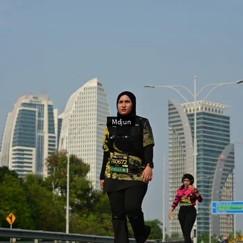 Runner Photo 6632314