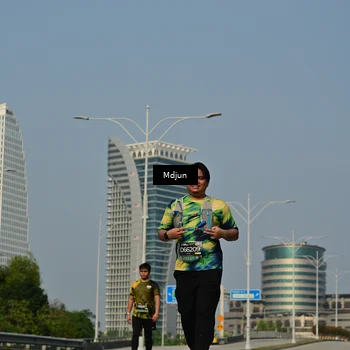 Runner Photo 6632322