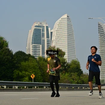 Runner Photo 6632327
