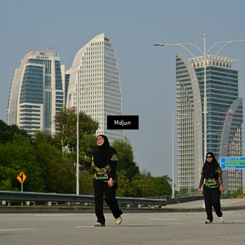 Runner Photo 6632360