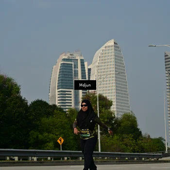 Runner Photo 6632363