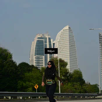 Runner Photo 6632365