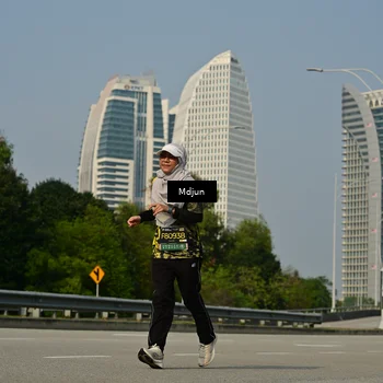 Runner Photo 6632414