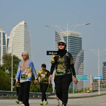 Runner Photo 6632435