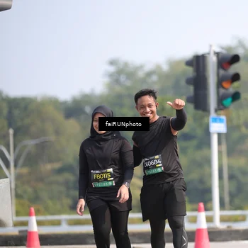 Runner Photo 6632449