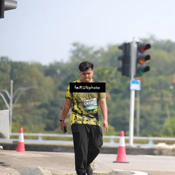 Runner Photo 6632453