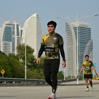 Runner Photo 6632471