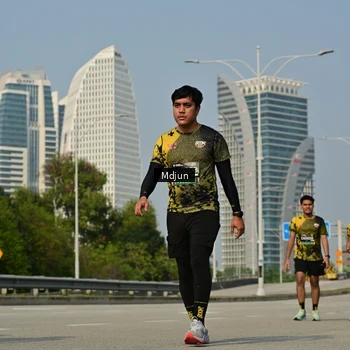 Runner Photo 6632477