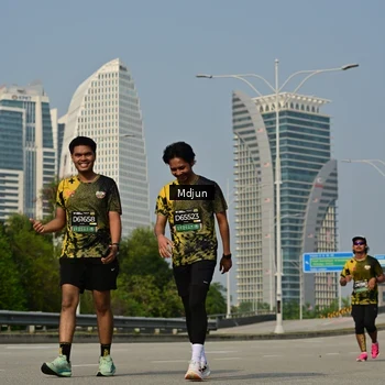 Runner Photo 6632484