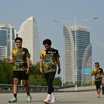 Runner Photo 6632491