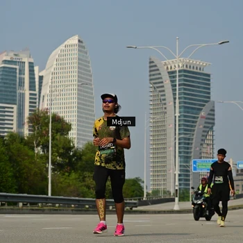 Runner Photo 6632507